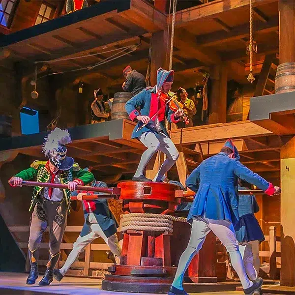 Le Dernier Panache, spectacle sur scène tournante